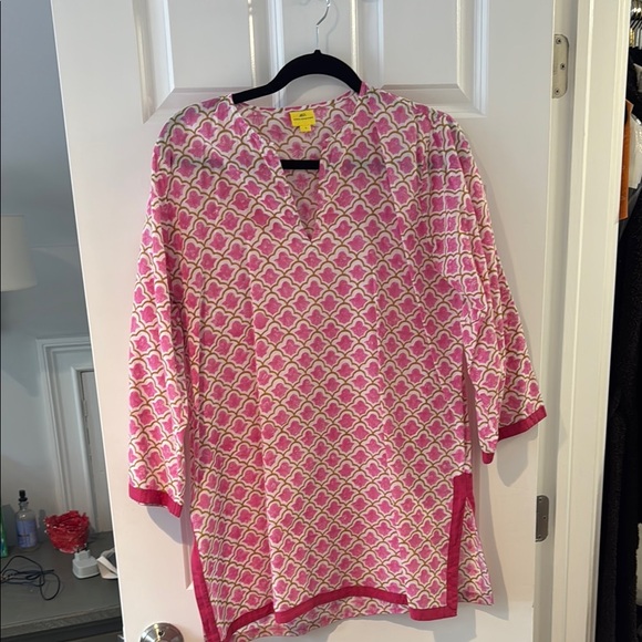 Roberta Roller Rabbit Pink and White Tunic - Picture 1 of 4